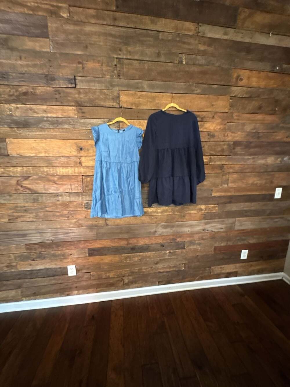 Lot of 2 Tiered Mini Dresses Short Sleeve Blue & Long Sleeve Navy Size S